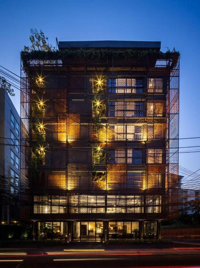 Hotel Amour By Rpi New Delhi Bagian luar foto